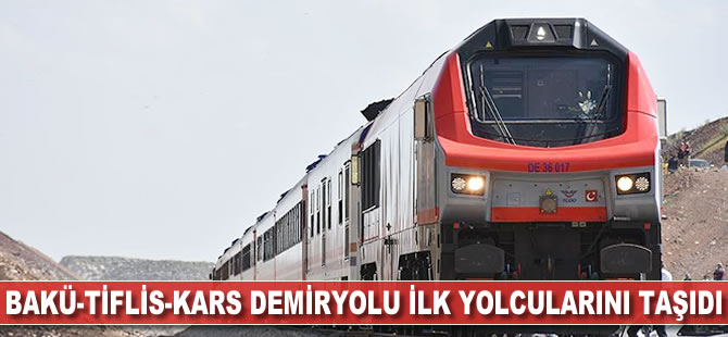 Bakü-Tiflis-Kars demiryolu ilk yolcularını taşıdı