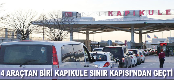 4 araçtan biri Kapıkule Sınır Kapısı'ndan geçti