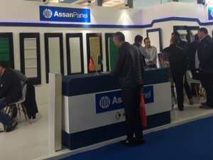 Assan Panel, Cezayir'de fuara katıldı