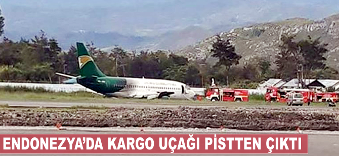 Endonezya'da kargo uçağı pistten çıktı