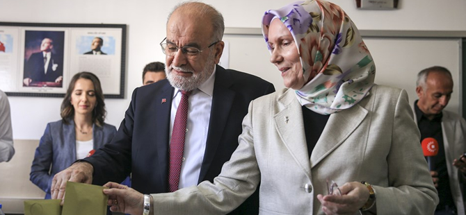 SP Cumhurbaşkanı Adayı Temel Karamollaoğlu da oyunu kullandı