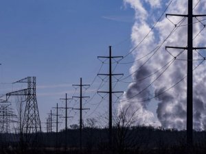 Yunanistan esnek elektrik piyasasına geçecek