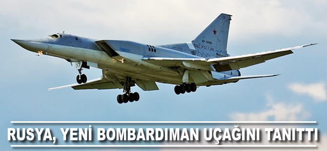 Rusya, yeni bombardıman uçağını tanıttı