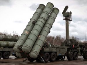 Hindistan Rusya ile S-400 konusunda anlaştı