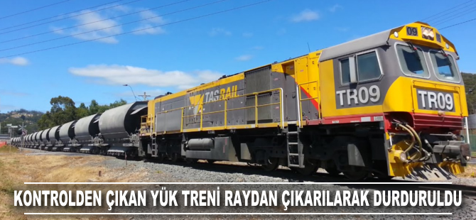 Kontrolden çıkan insansız tren raydan çıkartılarak durduruldu