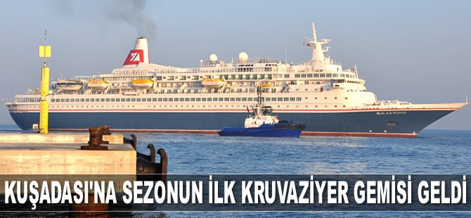 Kuşadası'na 2019'un ilk kruvaziyer gemisi geldi