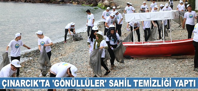 Çınarcık’ta ‘Gönüllüler’ sahil temizliği yaptı