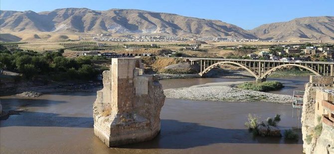 Hasankeyf-2 Köprüsü'nün iki yakası birleşti